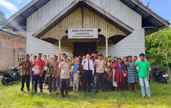 Green Policing, Polsek Rangsang Tanam Pohon Hias di Gereja GPdI