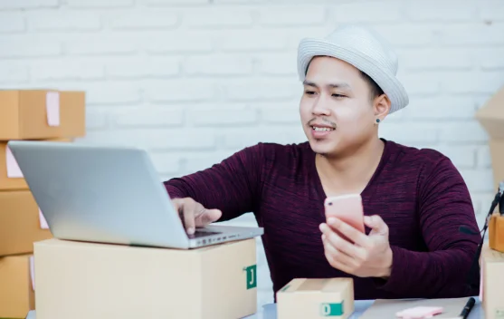 Belanja Online Kian Digemari Warga