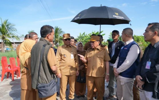 Bupati Bistamam Turun Langsung ke Kampung Nelayan Merah Putih