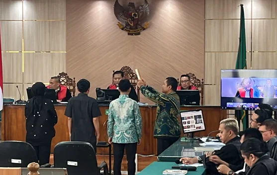 Barista-Videografer Bersaksi di Sidang Abdul Wahid