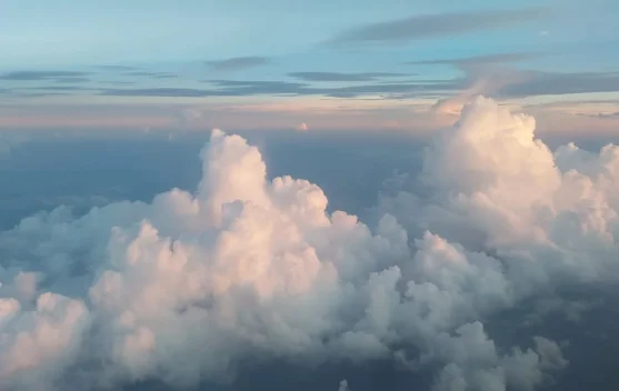 Mengenal Awan, Fenomena Alam yang Selalu Menghiasi Langit