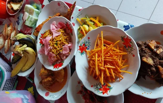 Mengenal Hidangan Khas dalam Tradisi Makan Bajamba Masyarakat Minangkabau