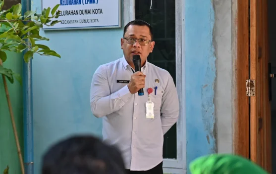 Sekda Fahmi Rizal Tinjau Khitanan Massal BUMD