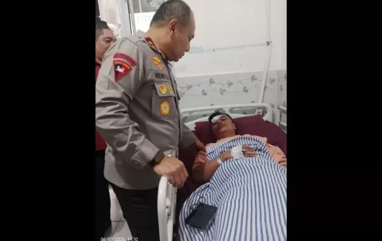Kapolda Riau Jenguk Korban Pengeroyokan, Kasus Diusut Tuntas