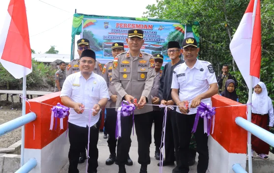 Polres Meranti Kembali Resmikan Jembatan Merah Putih Presisi