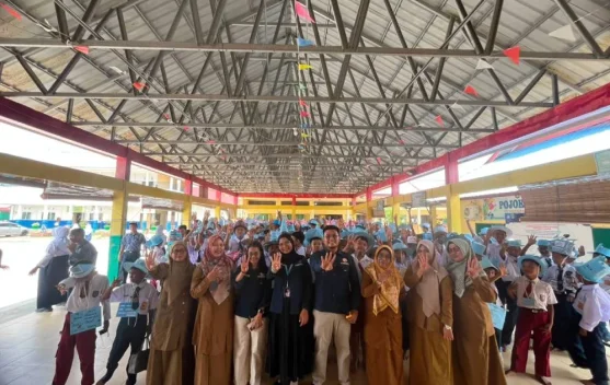 Diskominfotiksan Dumai Edukasi Siswa Baru SMPN 4