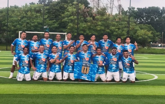 RRI Pekanbaru Bersua TVRI Riau dalam Laga Persahabatan Mini Soccer