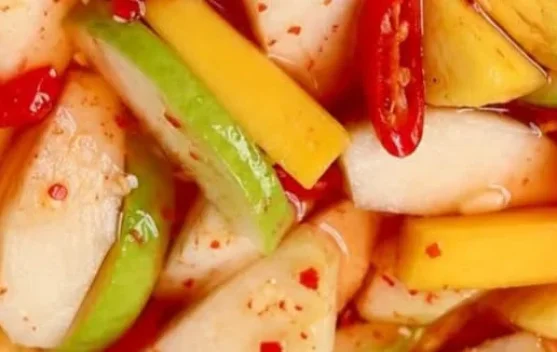 Cara Membuat Asinan Buah Segar Nikmat