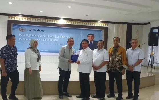 Anggota DPR RI Achmad Kunjungan Kerja Reses ke Bulog Riau Kepri