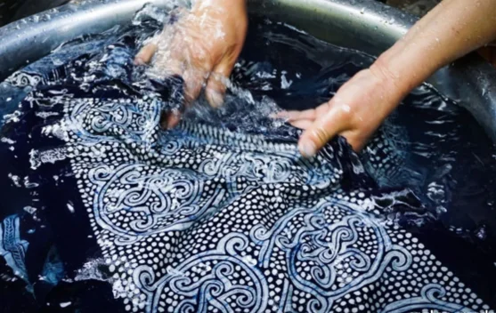 Merawat Batik agar tidak Cepat Pudar