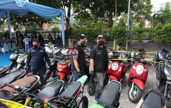 Polda Riau Tangkap Komplotan Curanmor, 44 Unit Motor Disita
