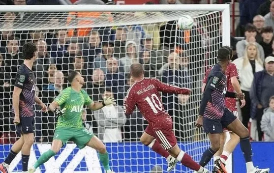 Liverpool Melaju ke Babak Keempat Carabao Cup 2026/2027