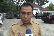 DLHK Pekanbaru Relokasi Pohon Terdampak Pelebaran Jalan