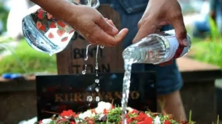 Ziarah Bukan Tentang Ritual Semata, tetapi Cermin Keimanan