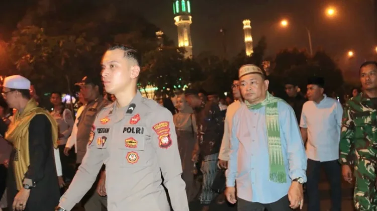 Muhajirin: Pawai Obor Simbol Semangat Spiritual Kebersamaan Umat