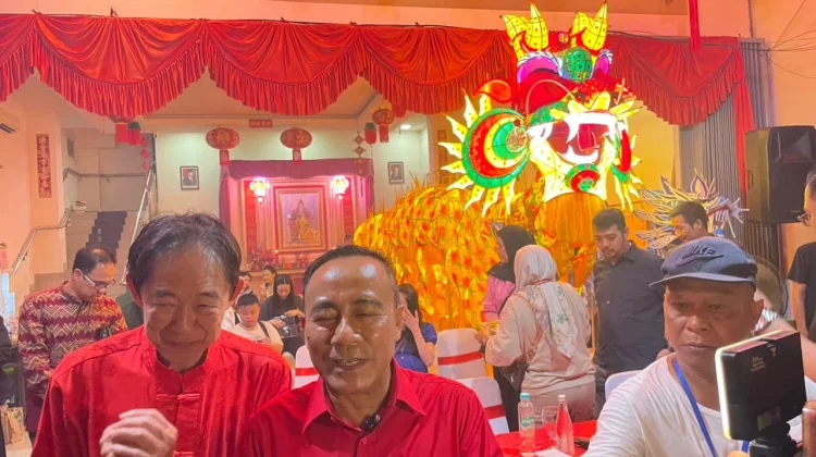 Krisantus: Imlek Perkuat Persatuan Kalbar
