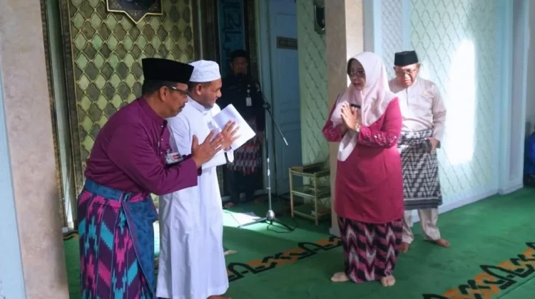 Bupati Erlina Hadiri Pengajian Rutin ASN Mempawah