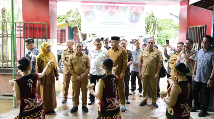 Atasi Genangan Air dan Lonjakan Siswa SMKN 1 Nanga Pinoh Bakal Direlokasi
