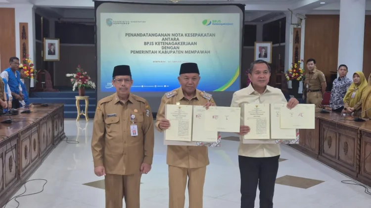 Pemkab Mempawah Kukuhkan 1 Desa 1 Agen PERISAI