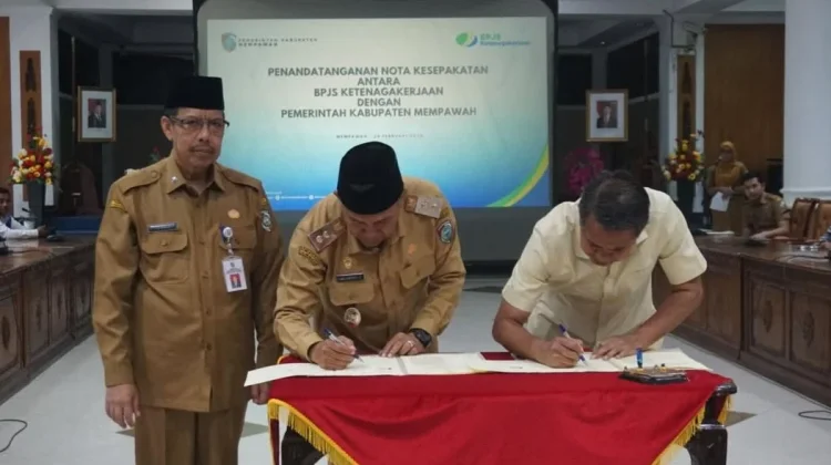 Pemkab Mempawah Perkuat Pengaman Sosial Pekerja