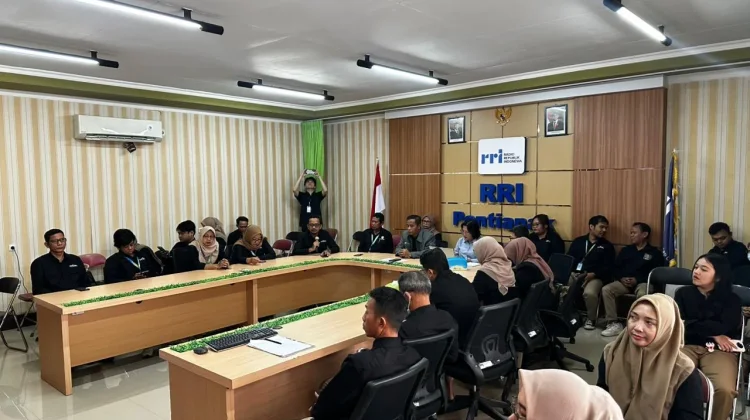 Menambah Soft Skill Pegawai, RRI Pontianak Mengadakan Bimbingan Teknis Mandiri
