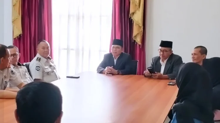 Kemenhaj Jelaskan Status Jemaah Haji Pontianak Tersangkut Hukum
