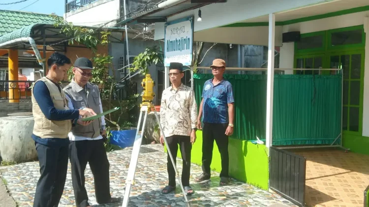 Kalibrasi Arah Kiblat Surau Al Muhajirin Desa Rengas Kapuas Pastikan Ketepatan Ar