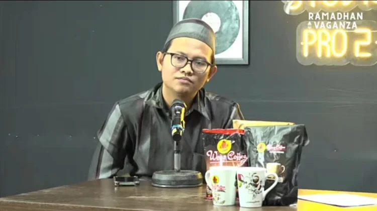 Belajar Ikhlas di Bulan Suci