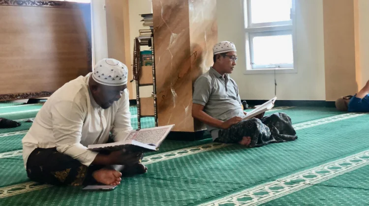 Menembus Ilusi Diri, Ramadan Momentum Taubatan Nasuha