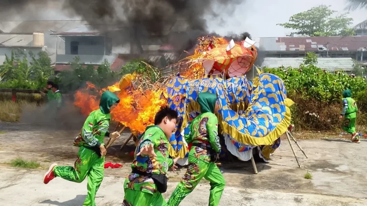 Polres Kubu Raya Lakukan Pengamanan Ritual Bakar Naga