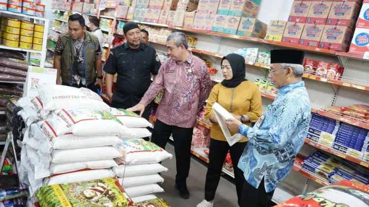 Wako Edi Imbau Warga Tidak Panic Buying