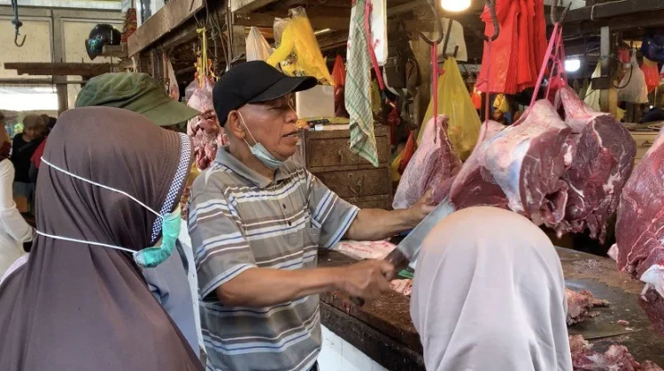 Permintaan Daging Sapi di Pontianak Meningkat, Pedagang Bisa Jual 1,5 Ton Perhari