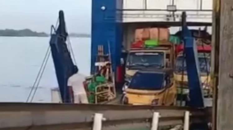 Arus Mudik Pelabuhan Rasau Jaya Belum Signifikan
