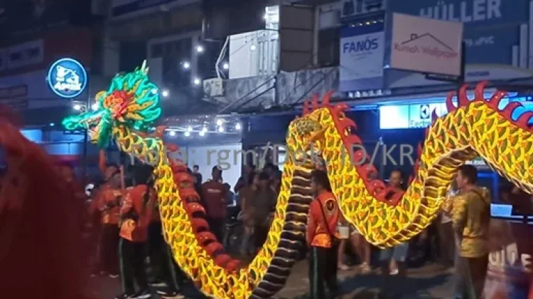 Festival Cap Go Meh Melestarikan Tradisi, Merayakan Keluhuran