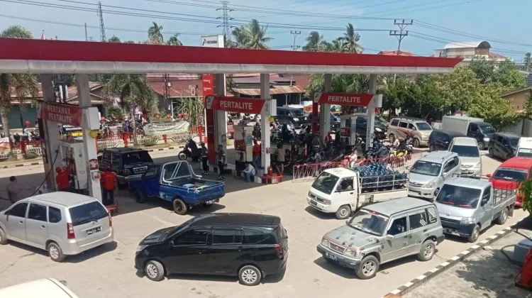 Stok BBM di Singkawang Ditambah, Pertamina Imbau Masyarakat Tidak Panic Buying