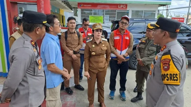 Stok BBM di Singkawang Aman, Siapkan Pembatasan jika Antrean Masih Terjadi