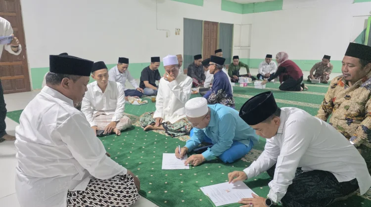 PWNU Kalbar Bukber Dirangkai MoU Haji dan Umroh dengan PT Muzdalifah