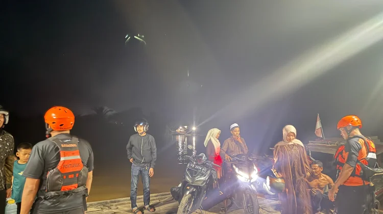 Tim SAR Gabungan Temukan Korban Tenggelam di Sungai Landak