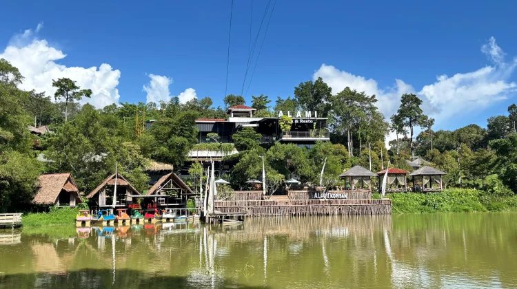 Alami Kopisan, Destinasi Wisata Keluarga Baru di Singkawang