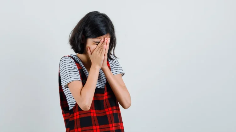 Alasan Ilmiah Wanita Lebih Mudah Menangis