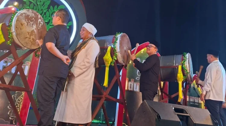 Gema Idulfitri Kubu Raya Meriah, Kembang Api Spektakuler Hiasi Langit Gaforaya