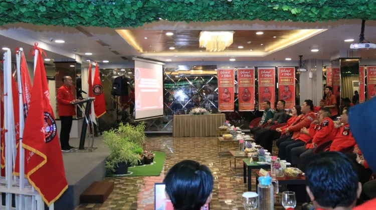 Wagub Krisantus Ajak Pemuda Batak Bersatu Perkuat Harmoni Bangun Kalbar
