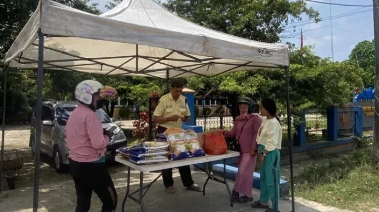 Bulog Singkawang Pastikan Stok Beras di Singbebas Aman