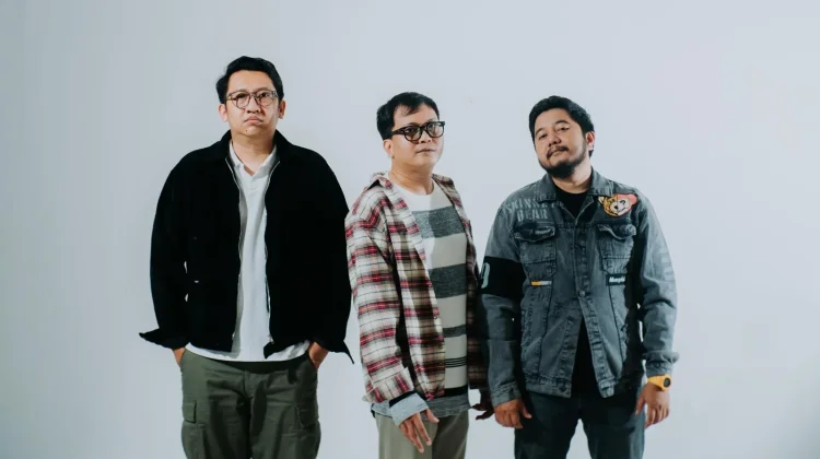 Trio Alternatif Rock Pontianak HIRA Resmi Luncurkan EP “Sekali Lagi”