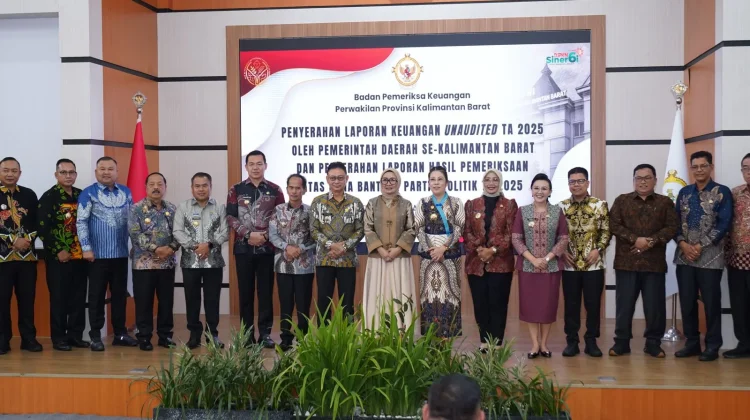 Pemda Kalbar Serahkan Laporan Keuangan 2025 ke BPK