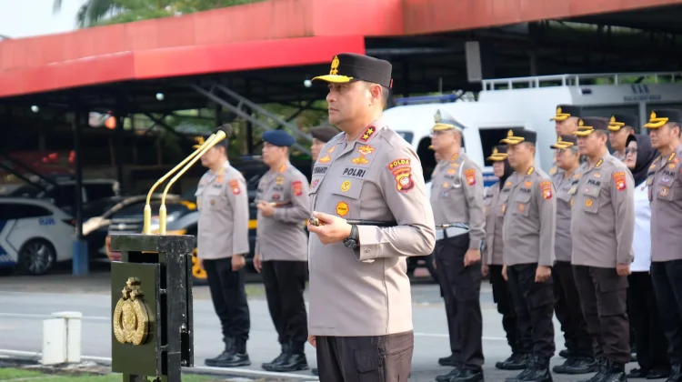Kapolda Kalbar Beri Penghargaan Tiga Polres Berprestasi di Ketahanan Pangan