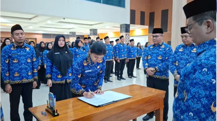 55 ASN Kubu Raya Resmi Diangkat, Pemkab Tekankan Disiplin dan Pelayanan