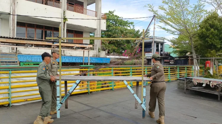 Dukung Jumat ASRI, Pemkot Tertibkan Kawasan Waterfront