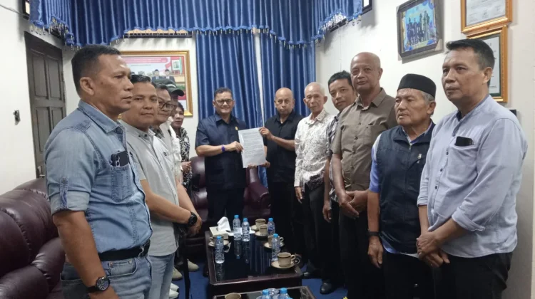 Polemik Tapal Batas Perumnas IV Kembali Mengemuka, Warga Mengadu ke DPRD Kalbar