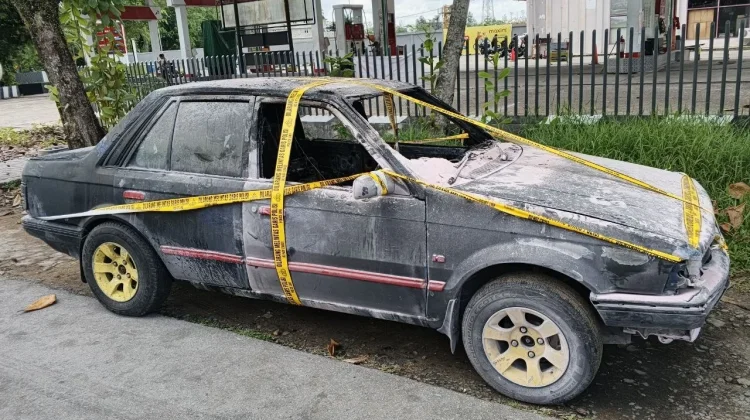 Satu Buah Mobil Terbakar di SPBU, Pengemudi Selamat
